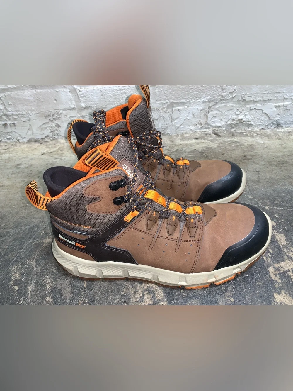Timberland PRO Men’s Tempe Alloy Safety Toe Waterproof Work Boot Size US 11.5